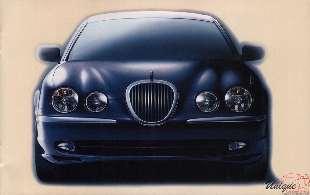 1999 Jaguar Model Lineup Brochure Page 30